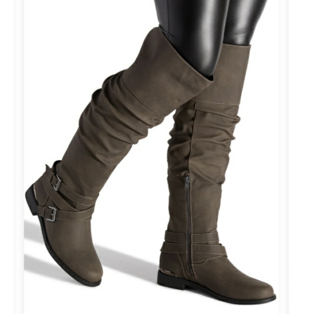 SLOUCHY OVER-THE-KNEE BOOT